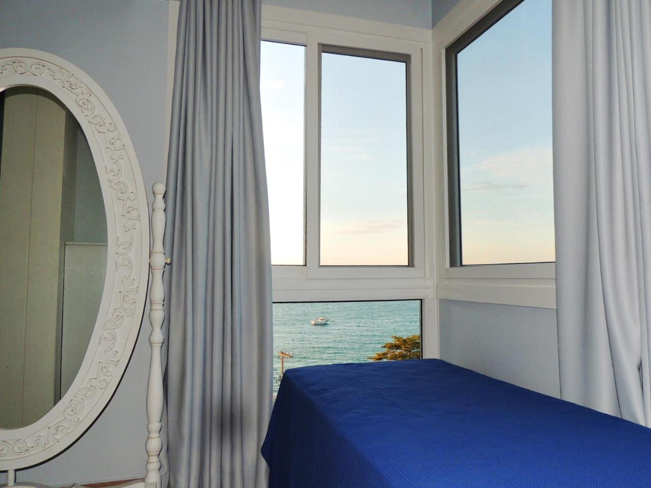 1080 - Apartamento Com Vista Para O Mar Em בומבינאס מראה חיצוני תמונה